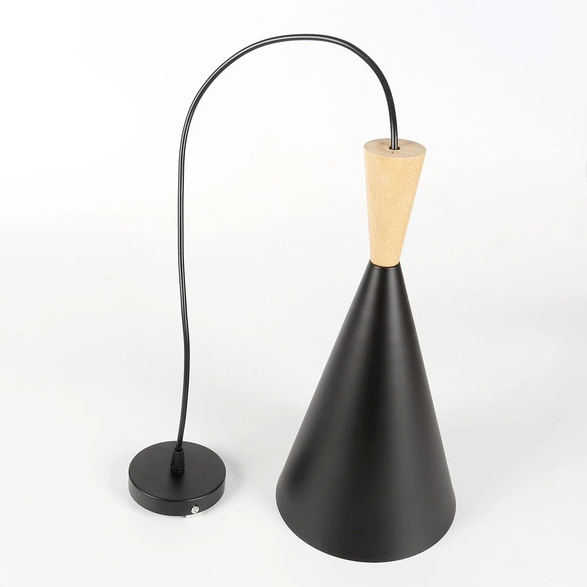 Lustre Pendente Moderno em Ferro Jule para Cozinha e Sala de Jantar