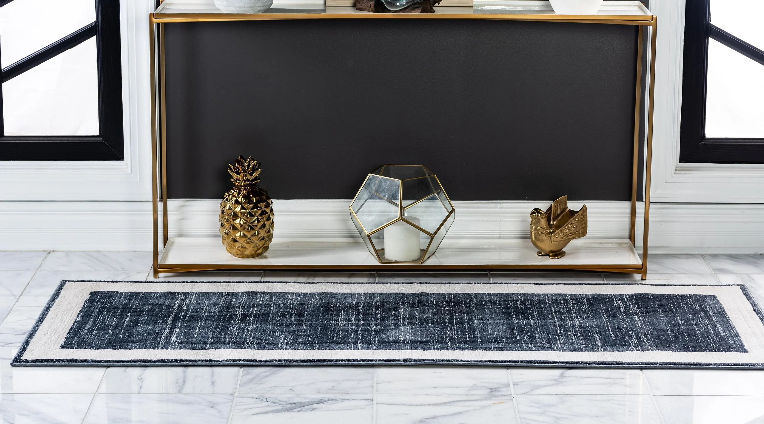 Brysen Modern Border Rug from Unique Loom