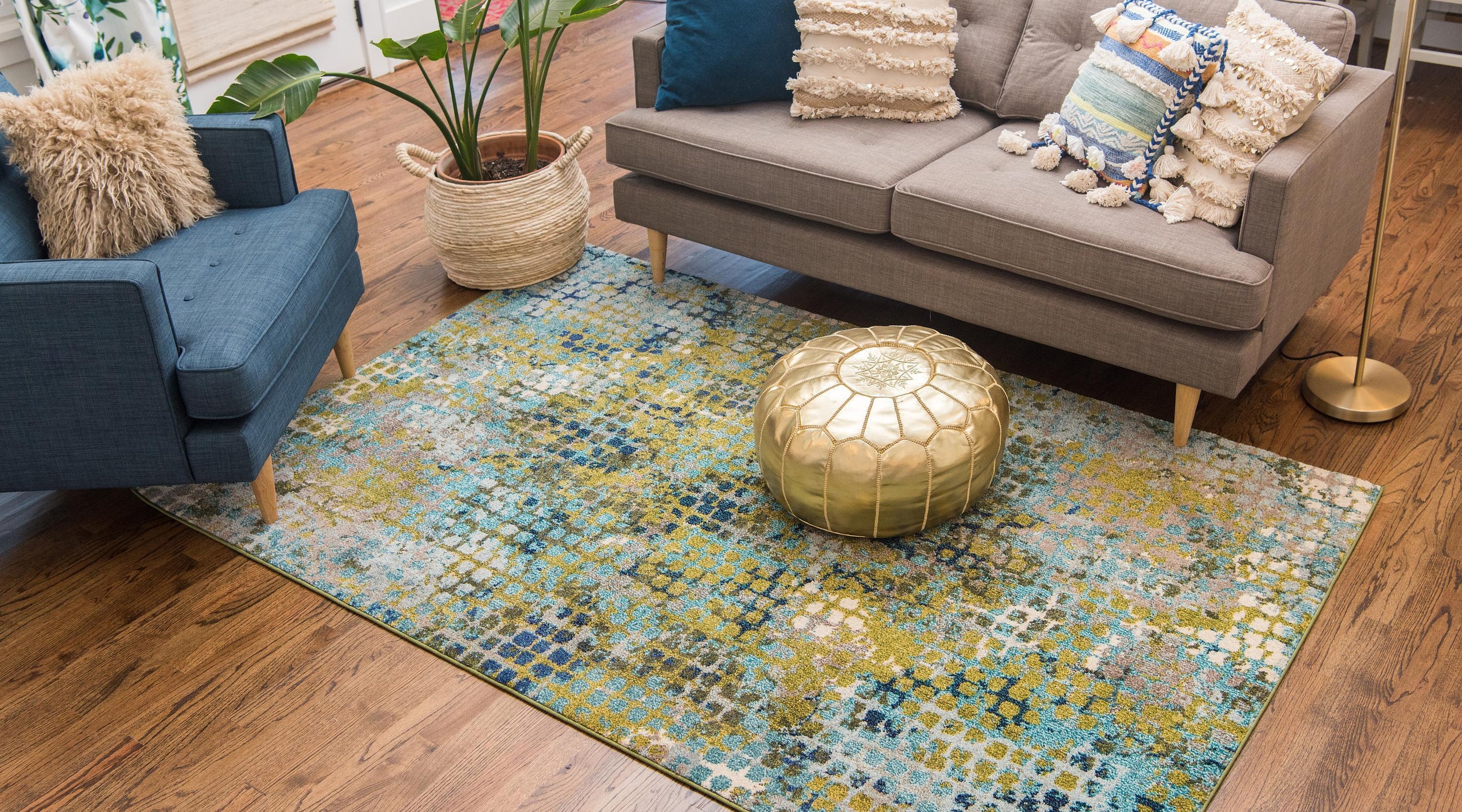 Franco Modern Circle Pattern Rug from Unique Loom