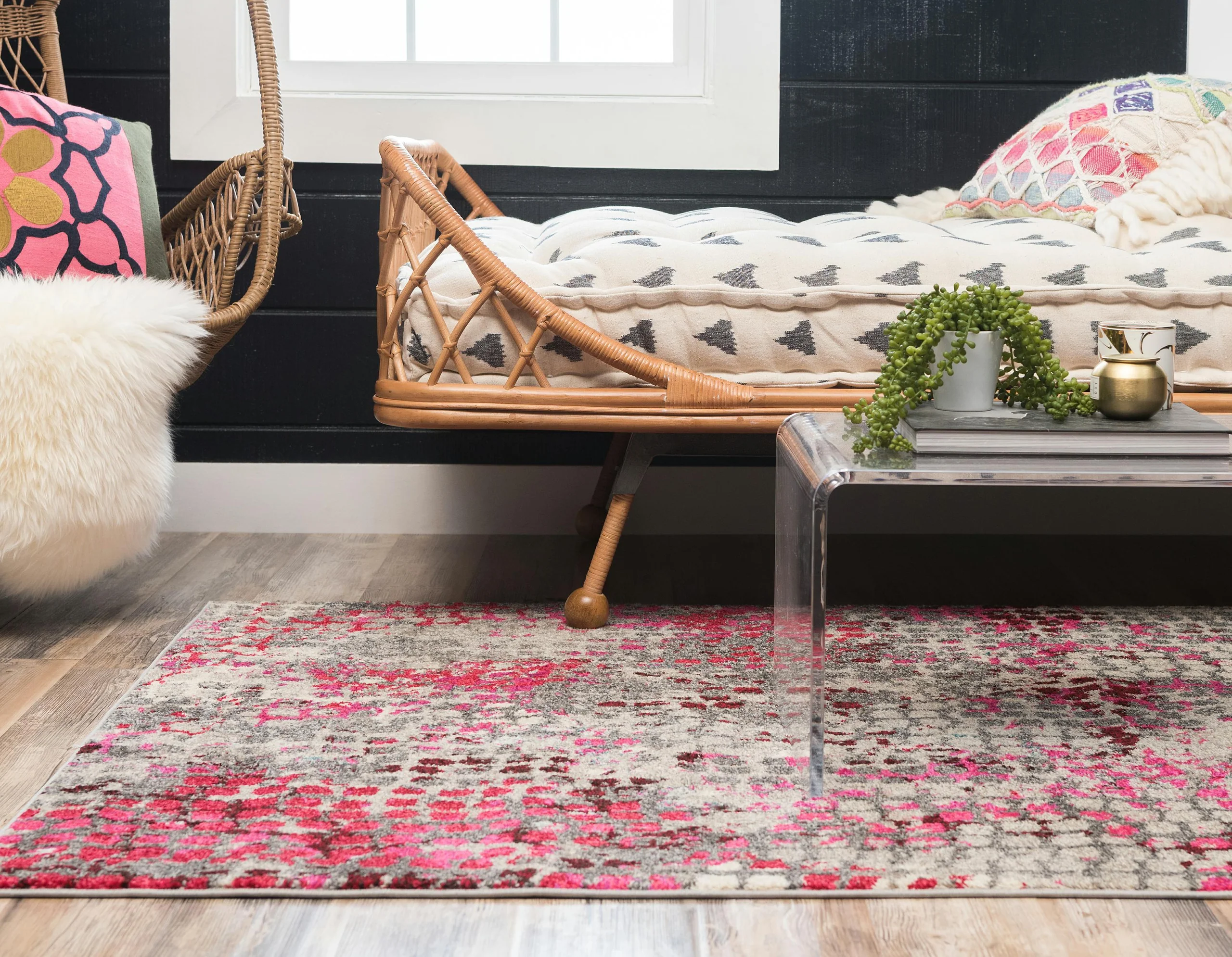 Franco modern matta med cirkelmönster av Unique Loom