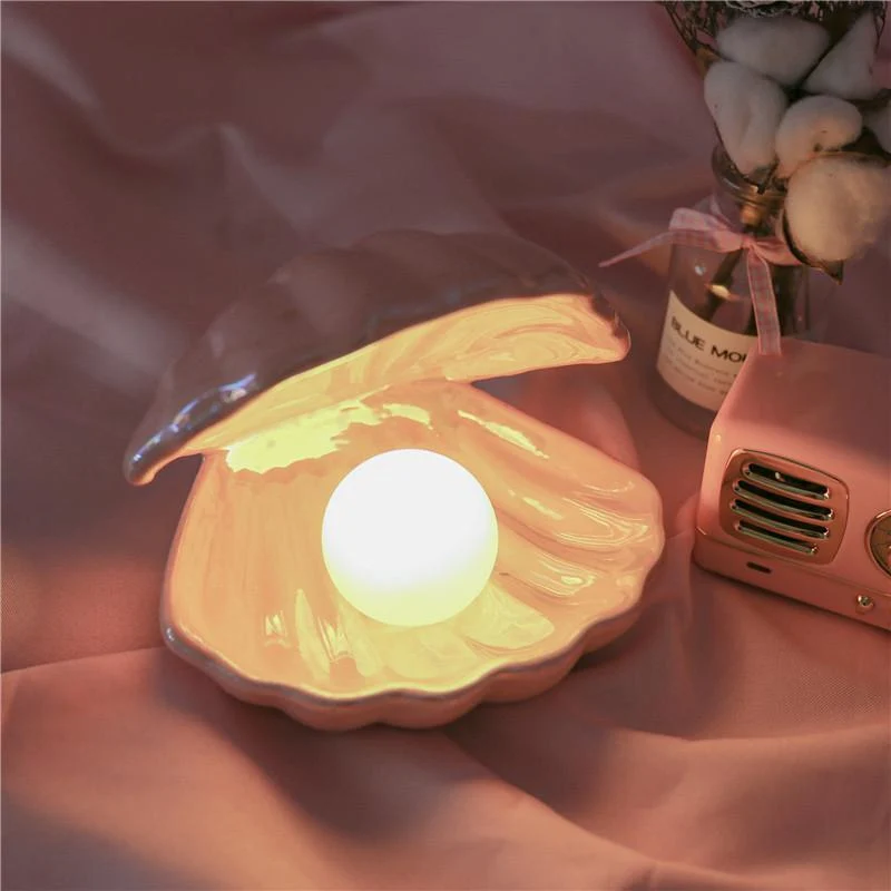 Sirenita Pearl and Shell Desk Lamp, Hand Painted Ceramic Light