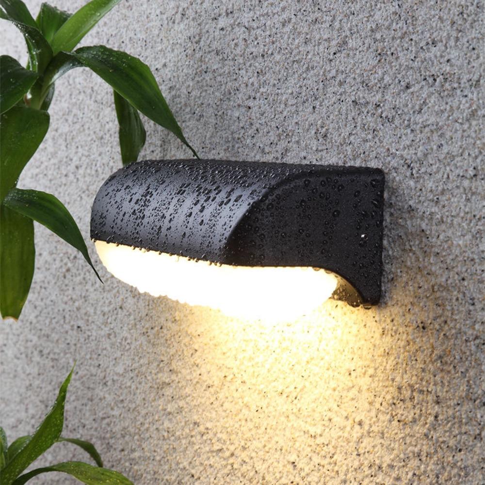 Aplique de Parede LED Exterior Impermeável Mondo em Alumínio e Acrílico