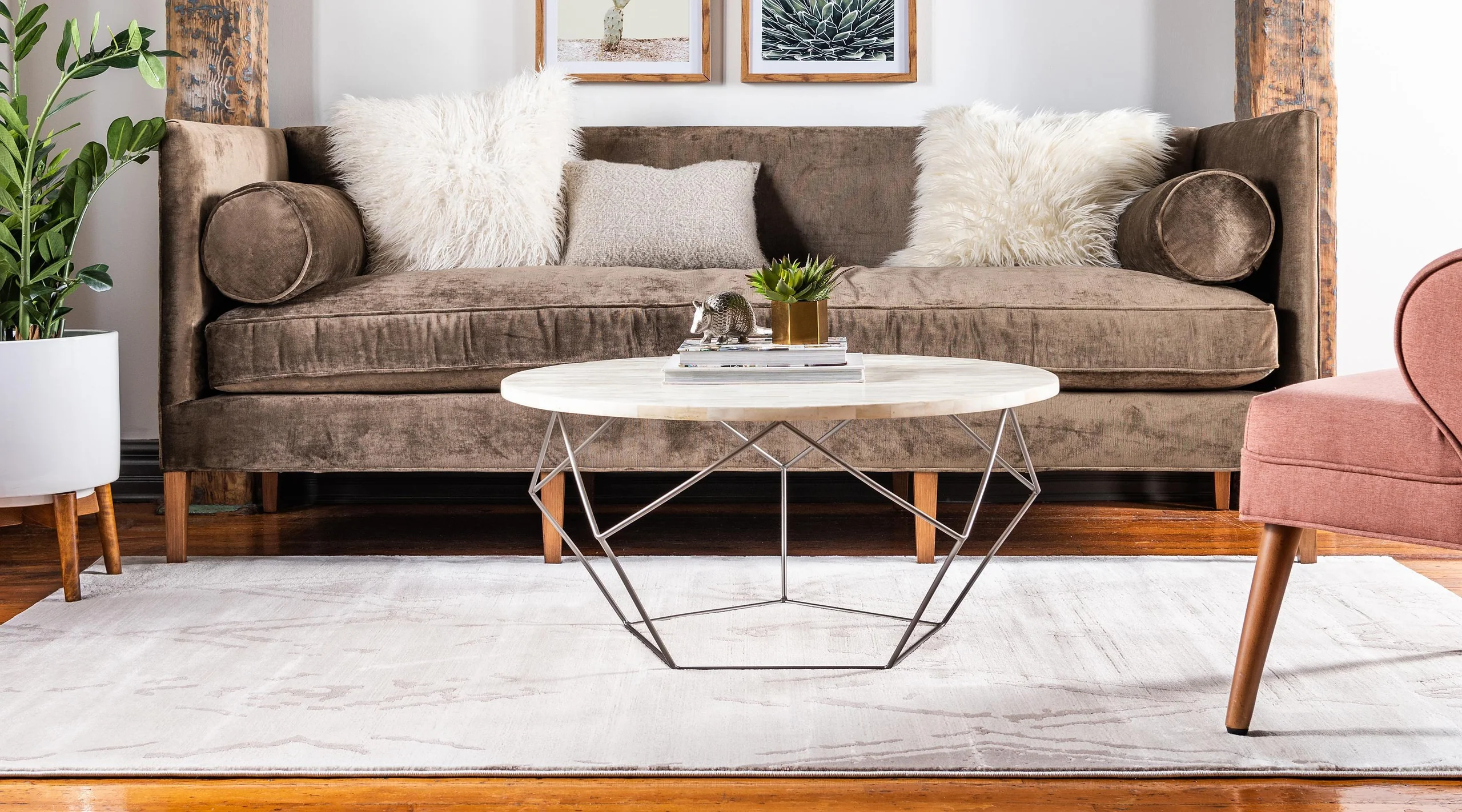 Jakobe Faded Diamond Pattern Area Rug by Unique Loom