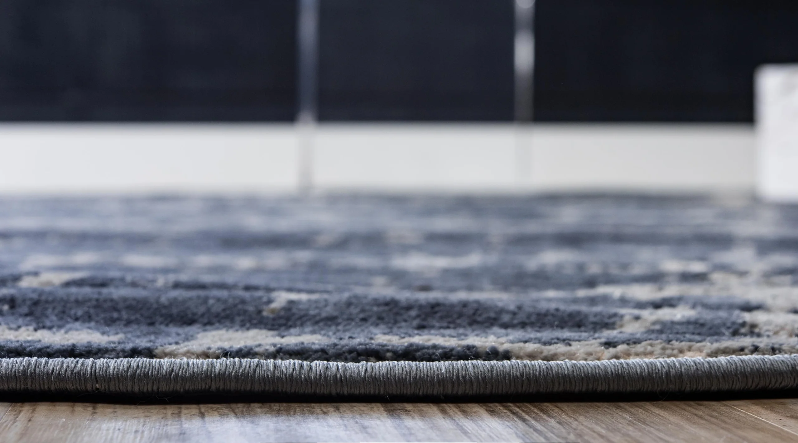 Anders Modern Faded Area Rug by Unique Loom