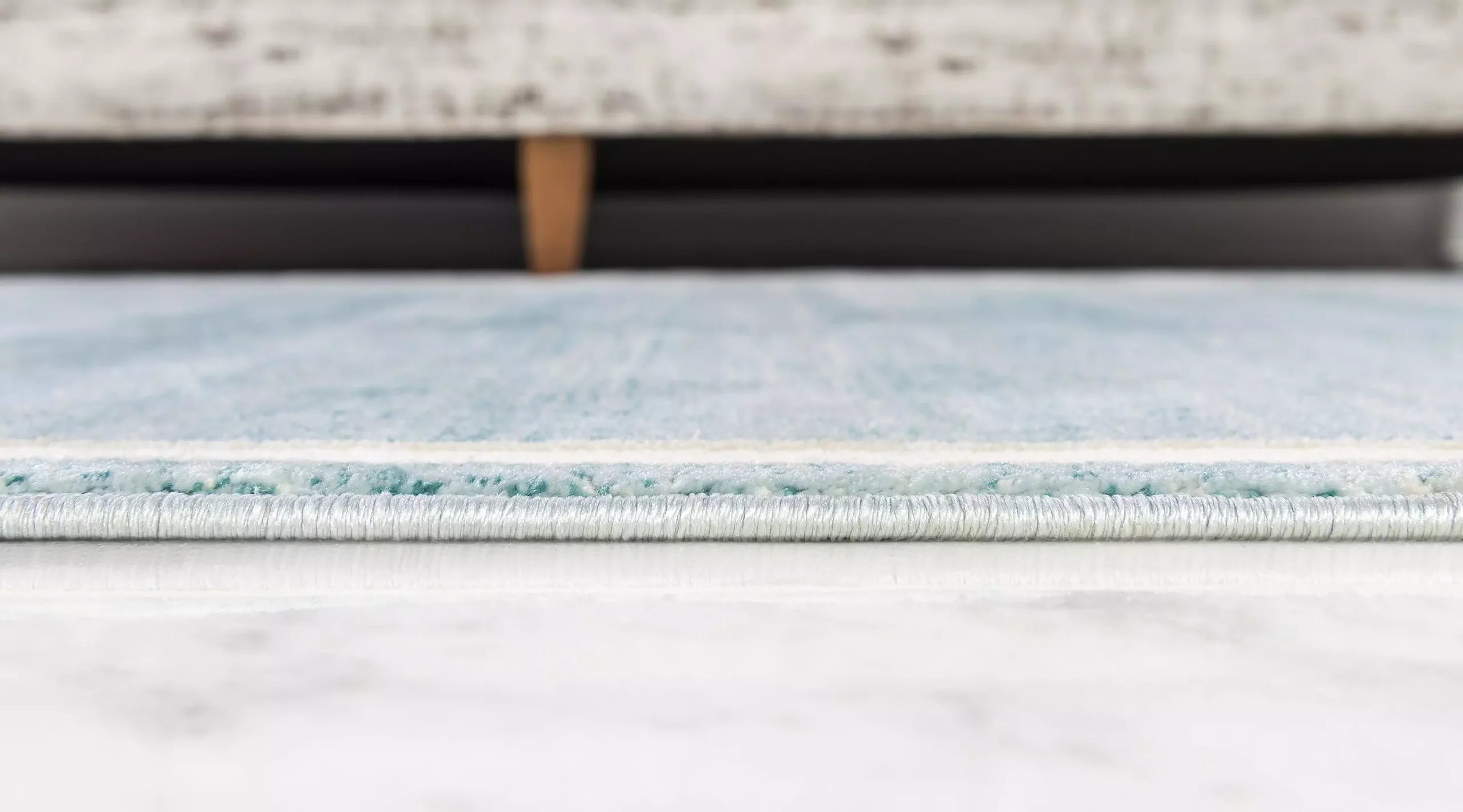 Dangelo Modern European Border Rug by Unique Loom