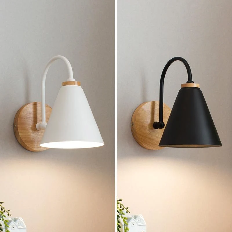 Nowoczesna skandynawska lampa ścienna Greer z metalu i aluminium do przedpokoju i sypialni