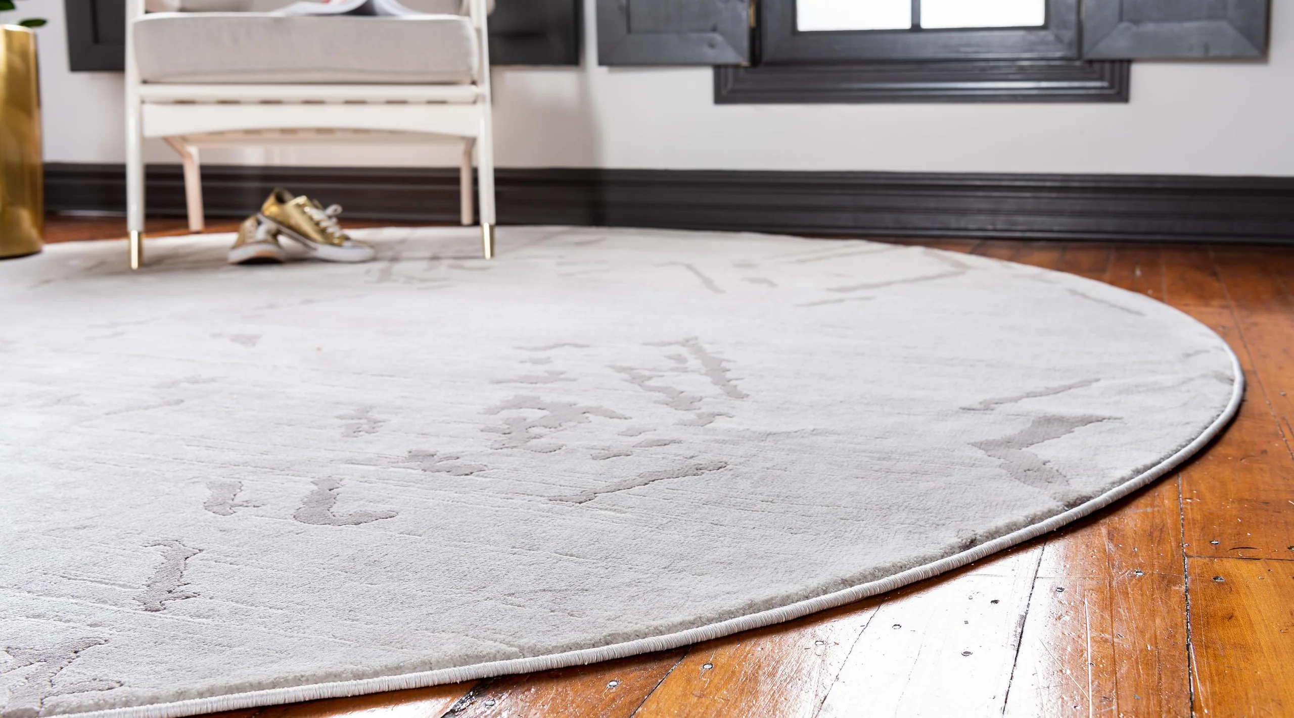 Jakobe Faded Diamond Pattern Area Rug by Unique Loom