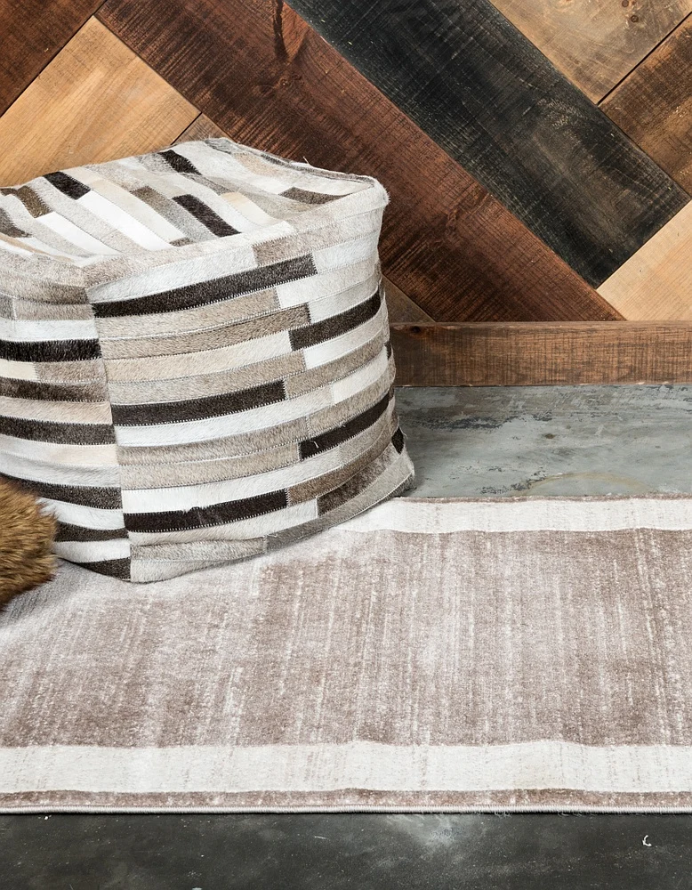 Brysen Modern Border Rug from Unique Loom