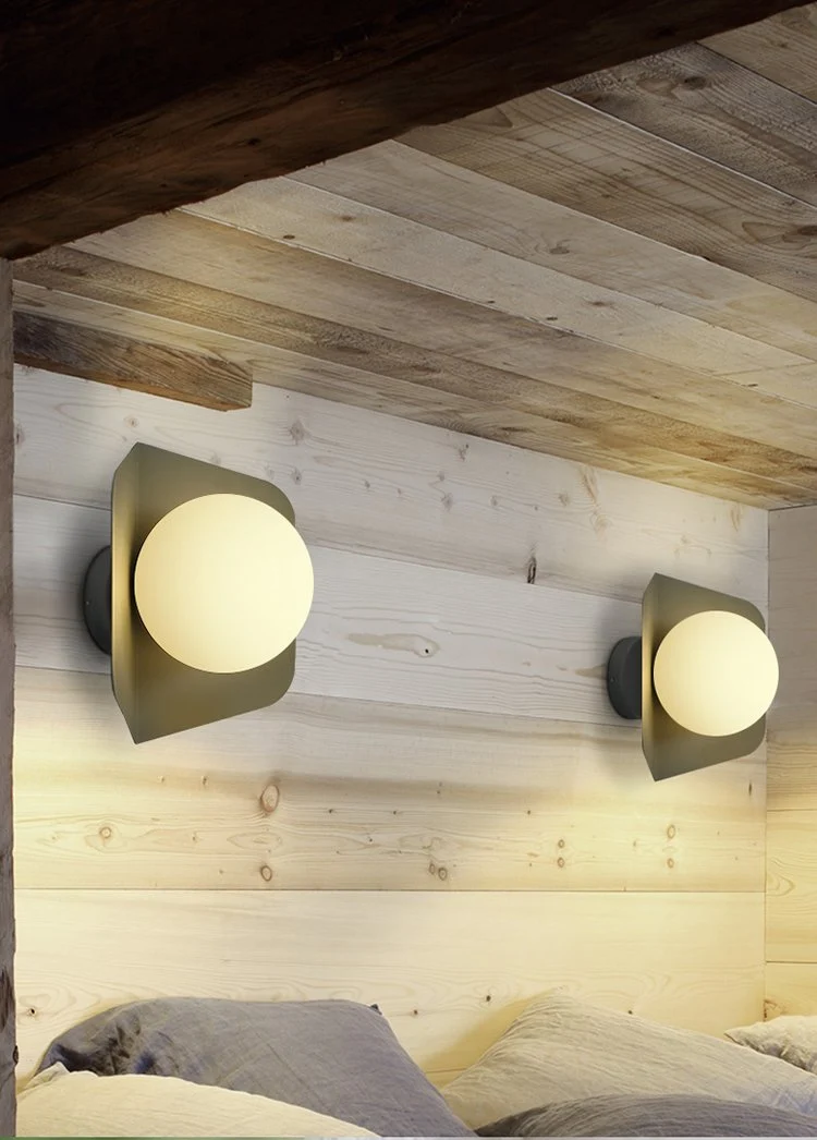 Arnold Modern Nordic Candy Wall Lamp in Iron and Acrylic