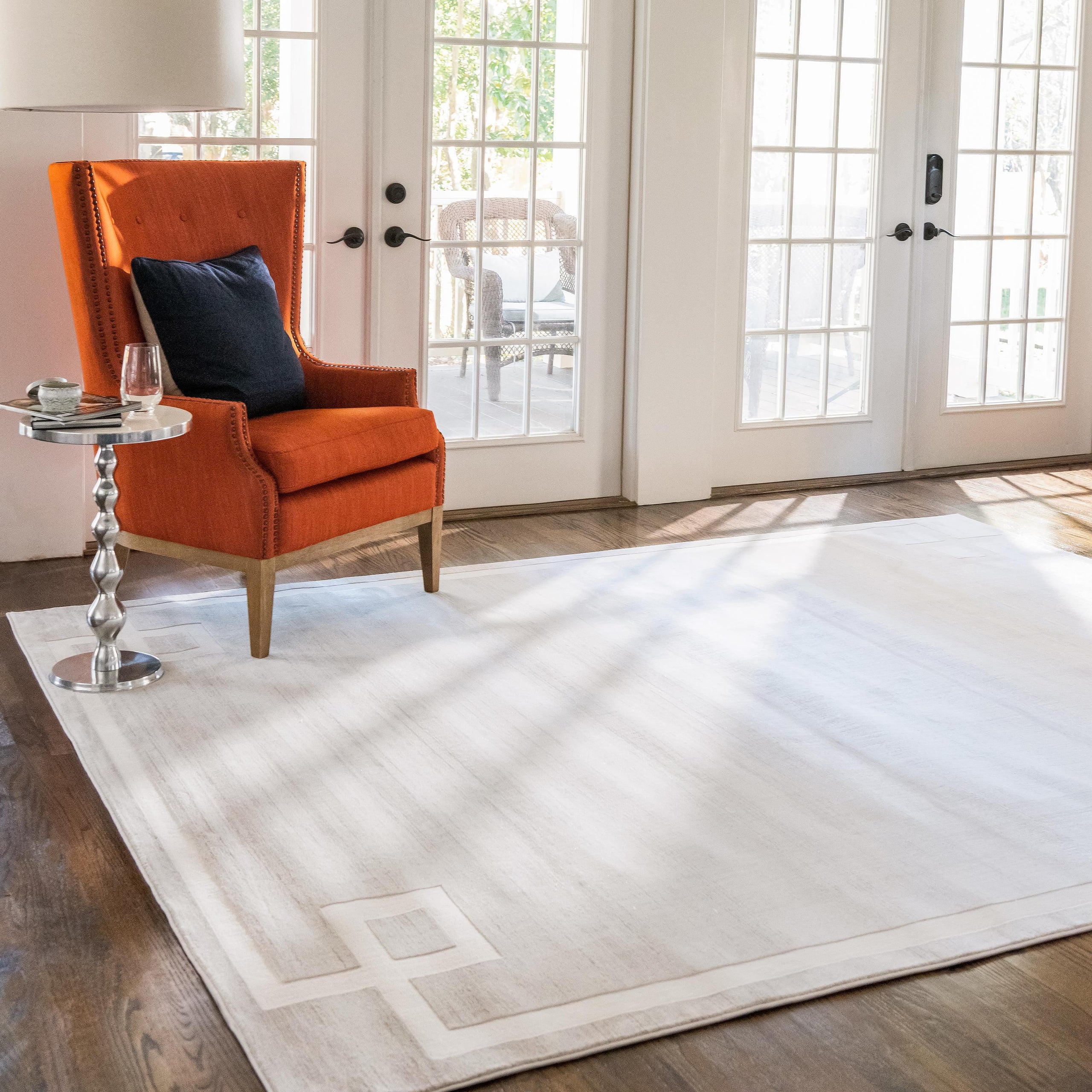 Dangelo Modern European Border Rug by Unique Loom
