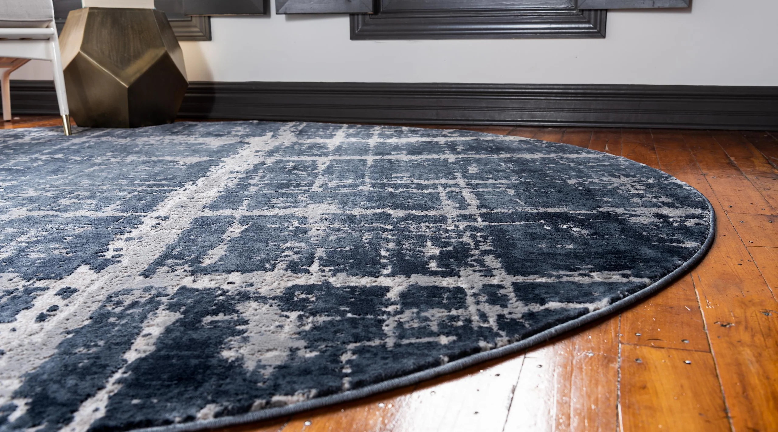 Anders Modern Faded Area Rug by Unique Loom