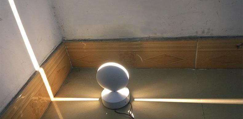 Circular Wall Mount LED Lamp in Aluminum With Rotating Head