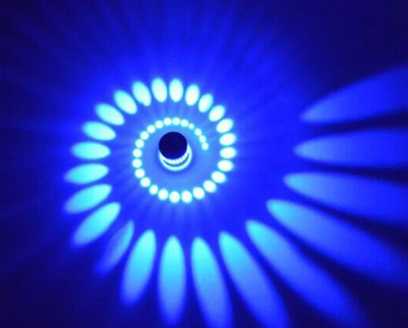 Modern Swirl LED Ceiling Light in Aluminum for Hallways and Bedrooms