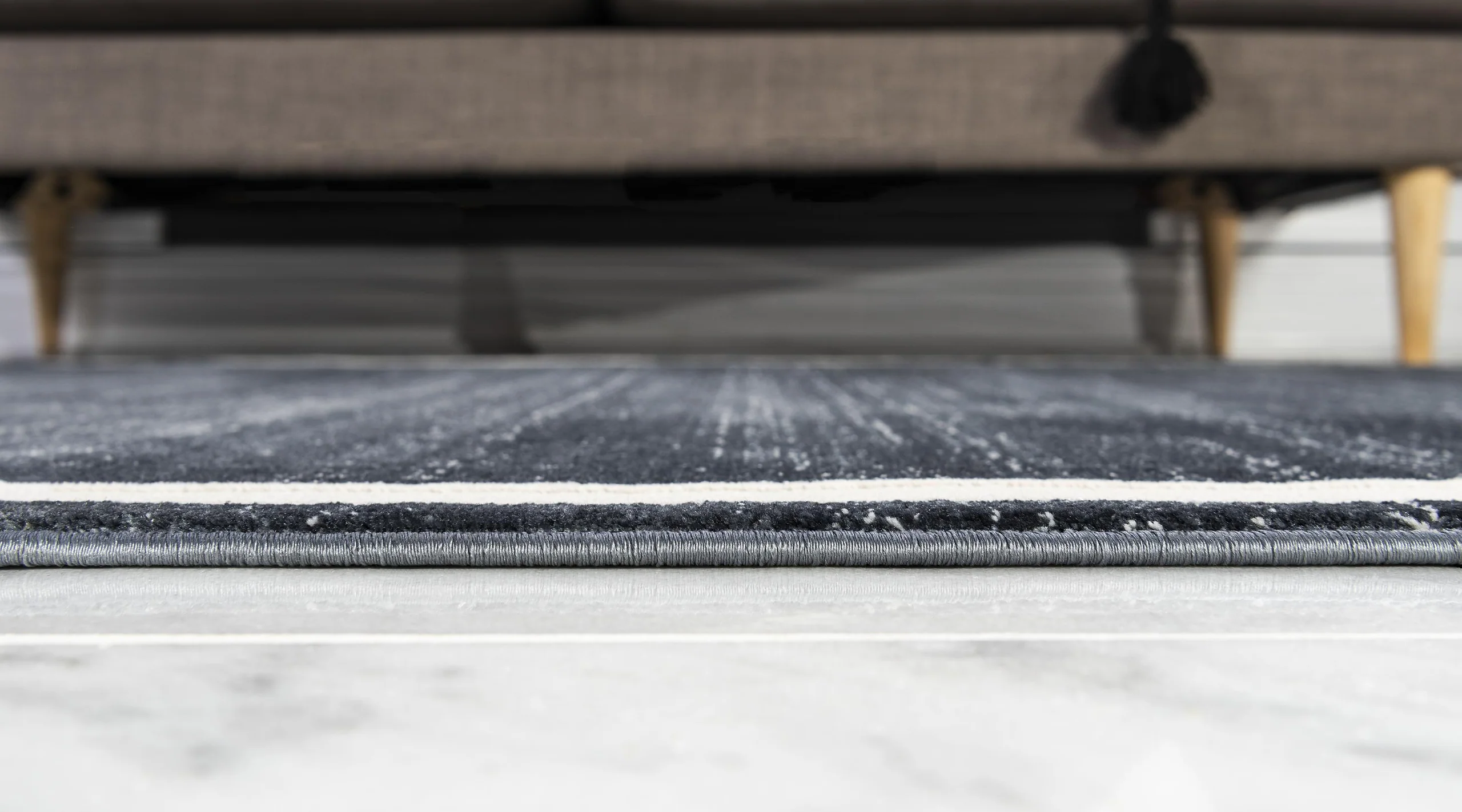 Dangelo Modern European Border Rug by Unique Loom