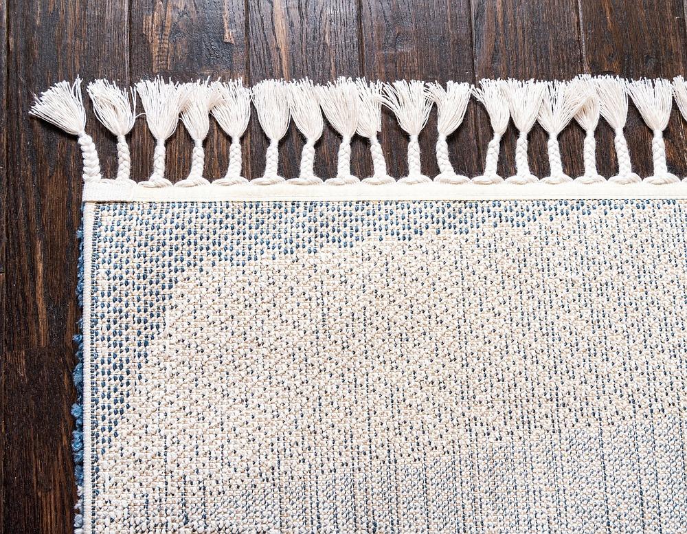 Jeramiah Modern Shaggy Area Rug from Unique Loom in Soft Polypropylene
