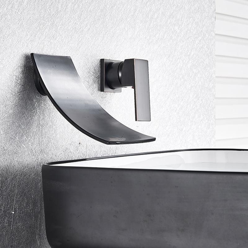 Torneira de Parede Monocomando Leon Cromada com Fluxo Cascata para Casa de Banho