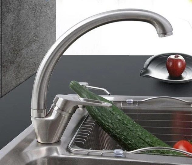 Patsy Modern Kitchen Faucet in Brass and Ceramic, Single Hole Deck Mounted