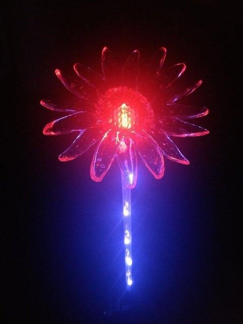 LED-blomsterlampor för trädgård i lilje-, lotus-, solros- och maskrosstil