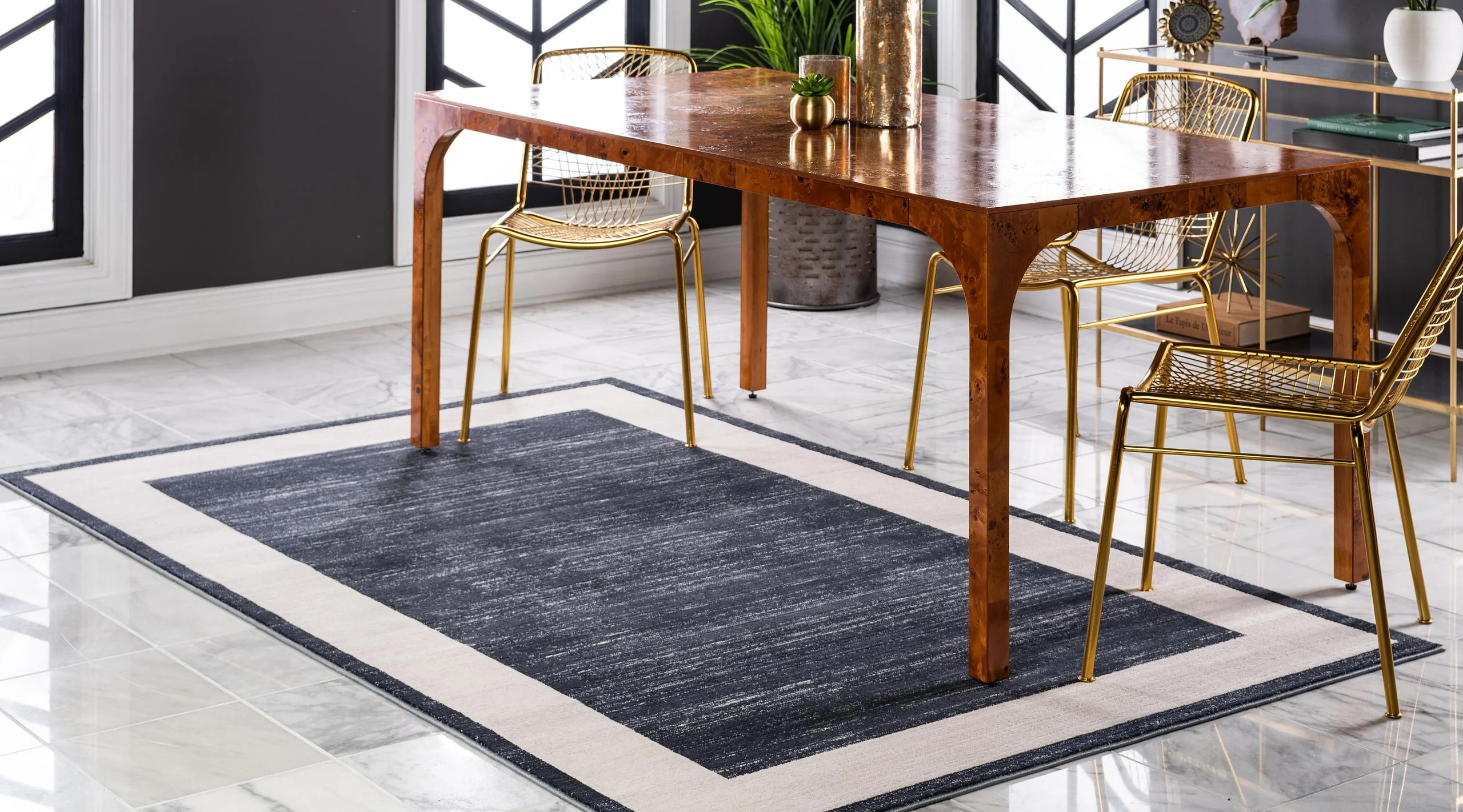 Brysen Modern Border Rug from Unique Loom