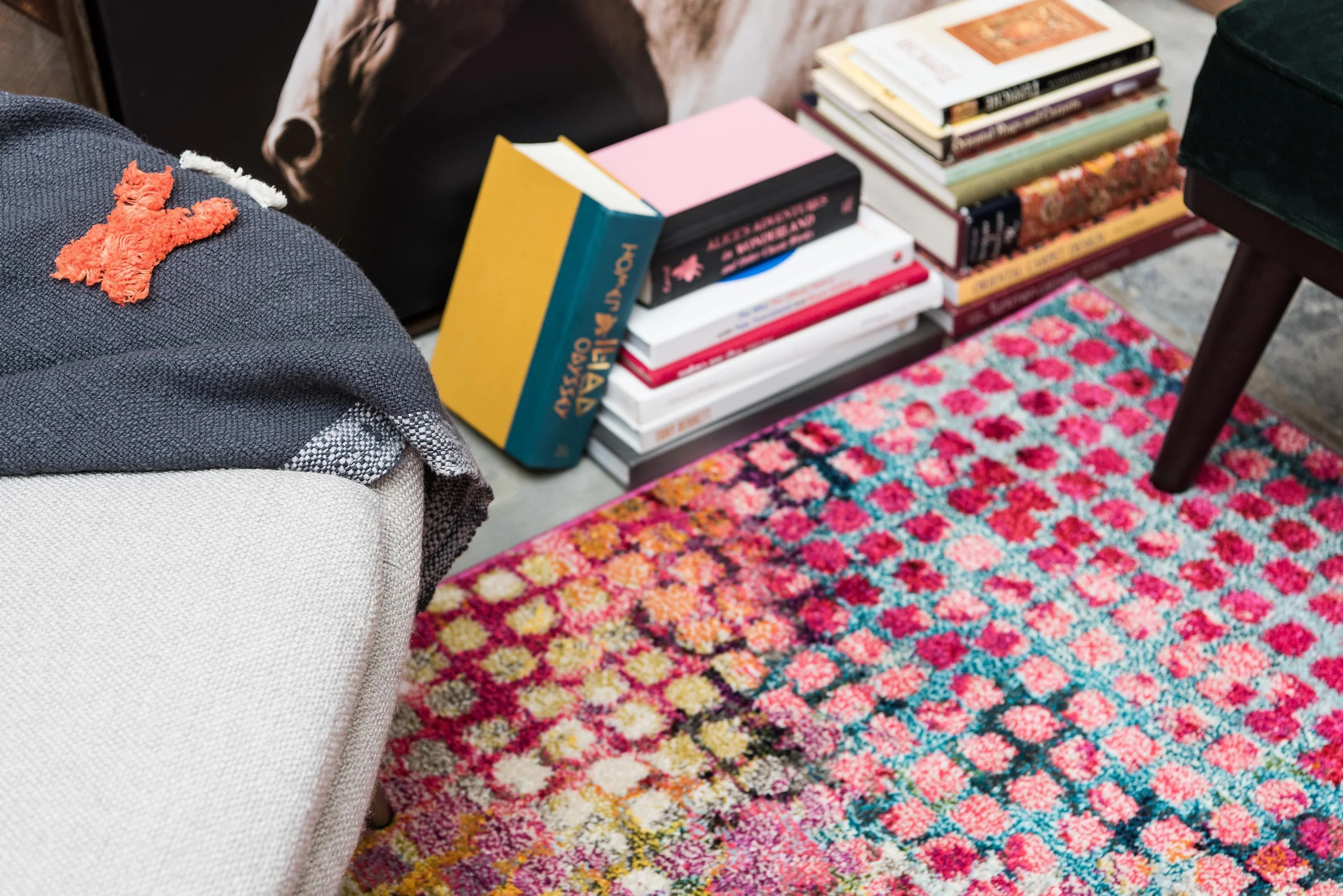 Franco Modern Circle Pattern Rug from Unique Loom