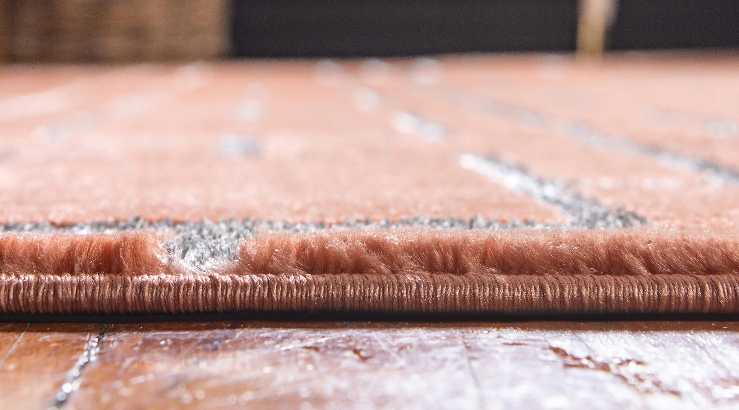 Tappeto di lusso Parker con motivo a cubi di Unique Loom